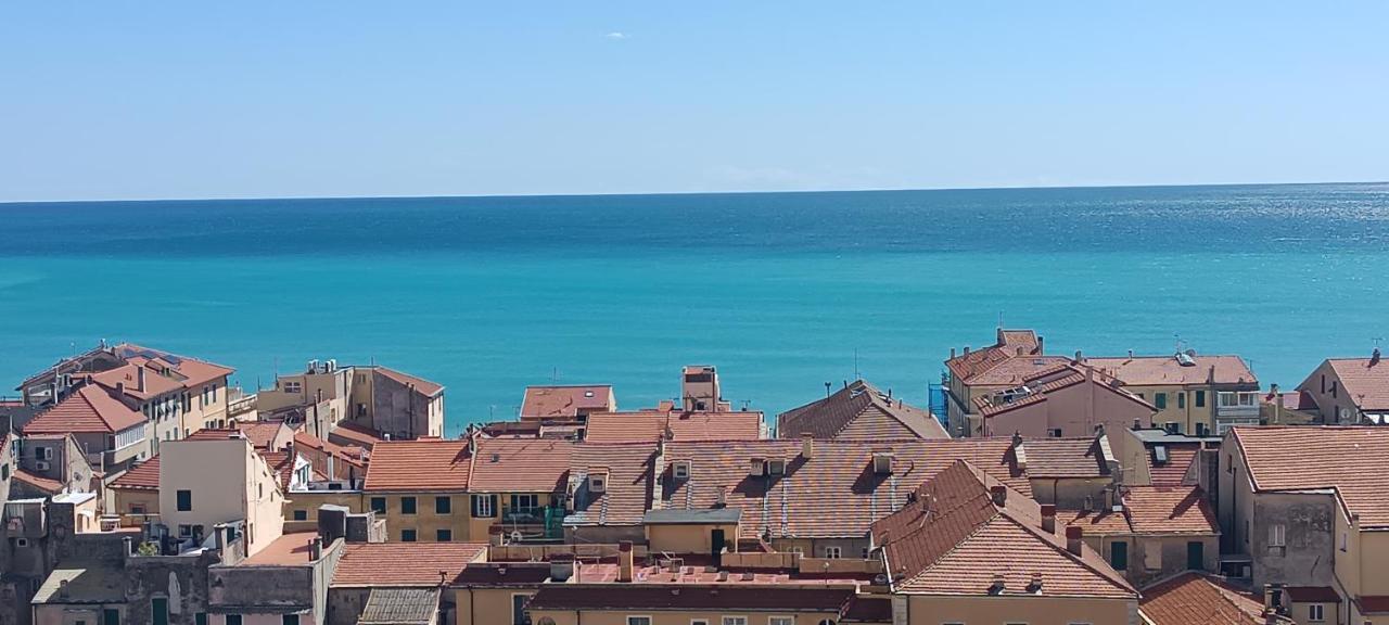 Casa Di Claude Con Posto Auto Leilighet Finale Ligure Eksteriør bilde